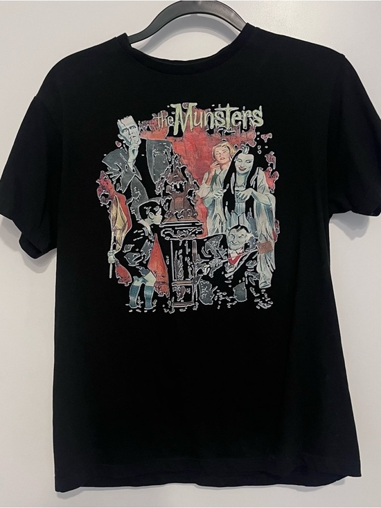 Other - The Munsters Graphic Tee - Black Short‎ Sleeve Shirt Size Small TV Show